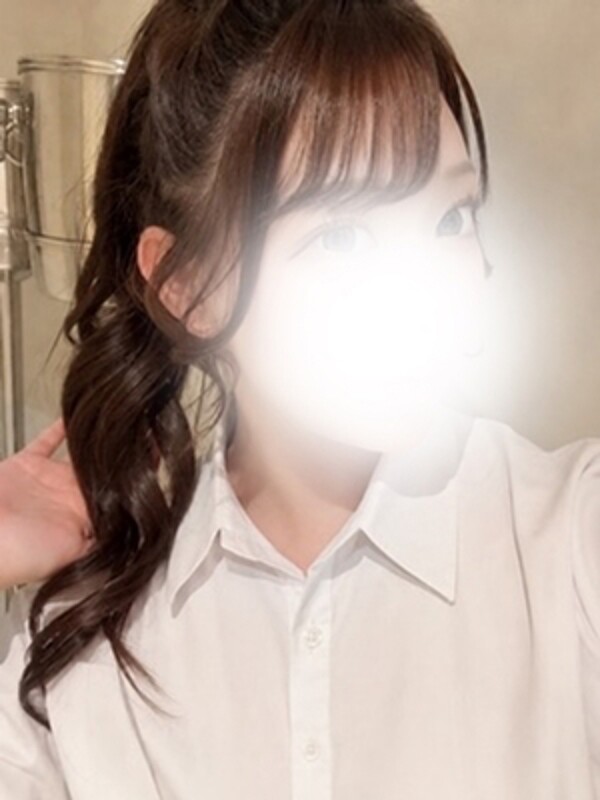 権田　れいな