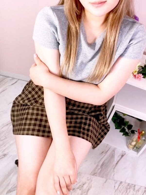 すみれ(19)