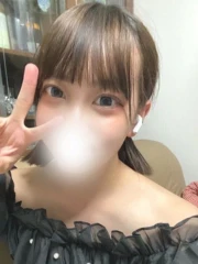 り　こ(18)