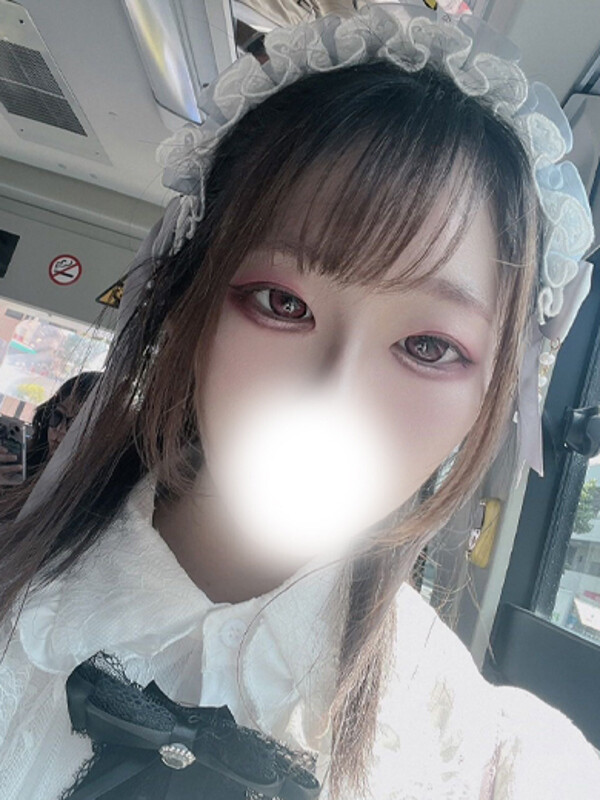 りりあ(20)