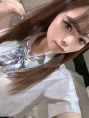 なゆは(21)