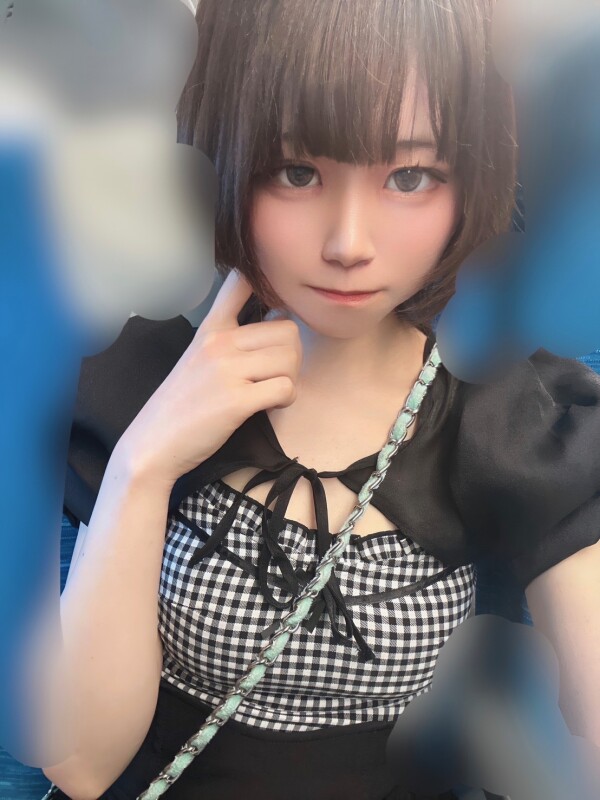 すず(20)