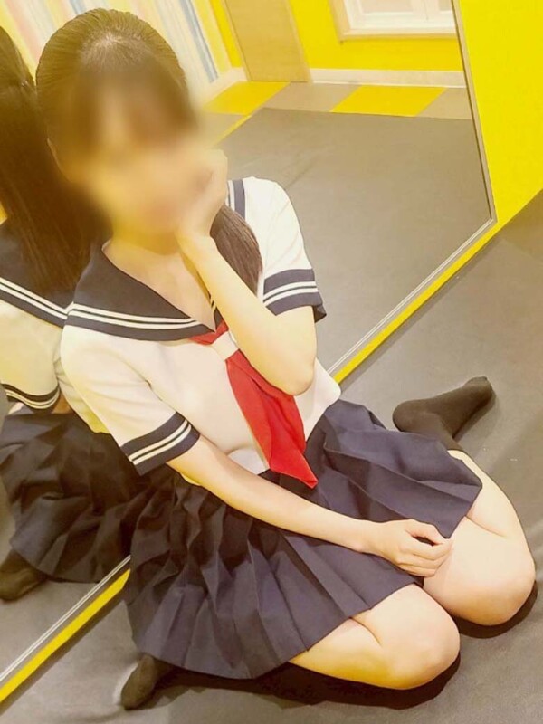 あきな(21)