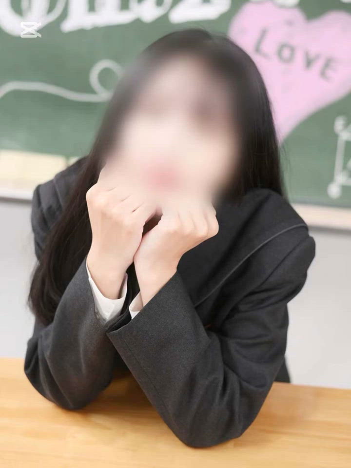 【神ボディ】綺麗系生徒かれんちゃん♪