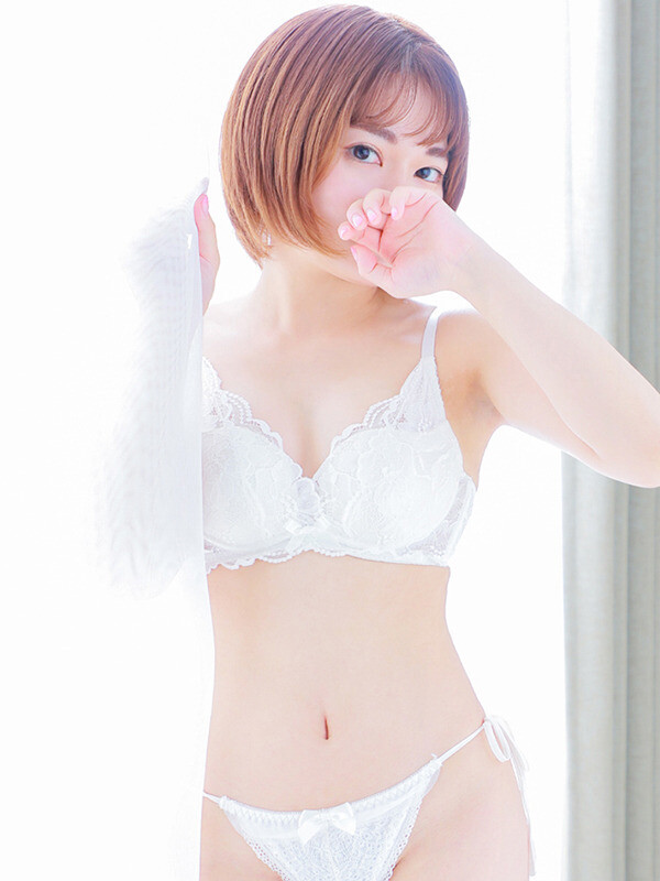 桐谷まひる(22)