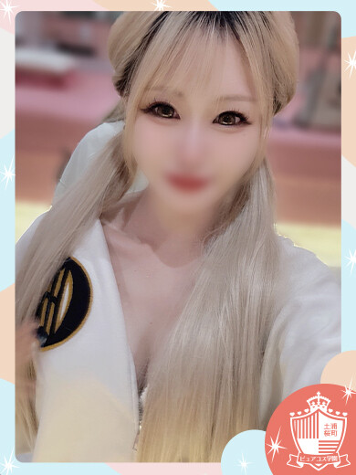 りな(22)