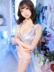 まな(22)