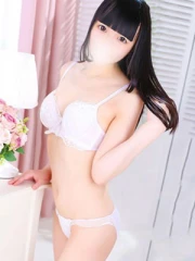 なな(23)