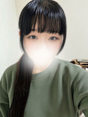 アクアマリン りな(19)