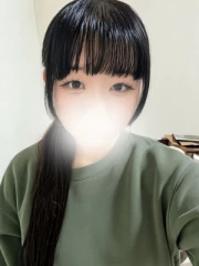 りな(19)