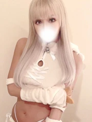 レイラ(23)