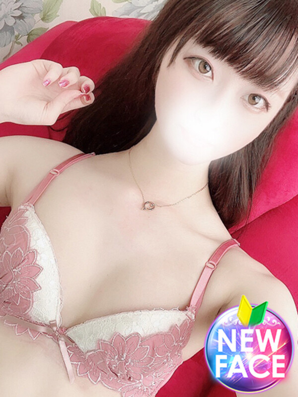 まな(23)