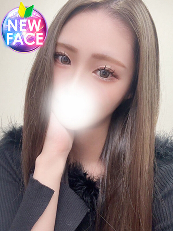 うい(22)