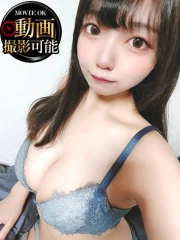 あや(20)