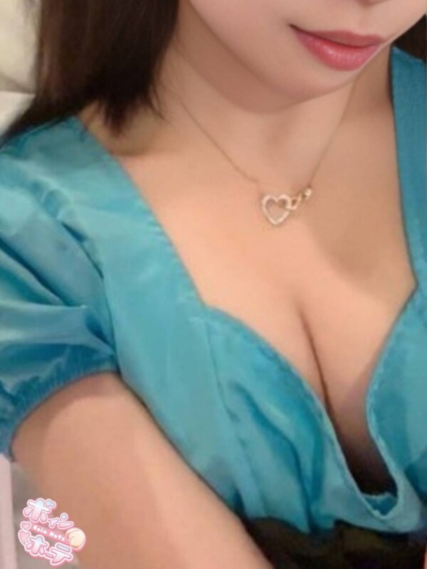 ゆいな(22)